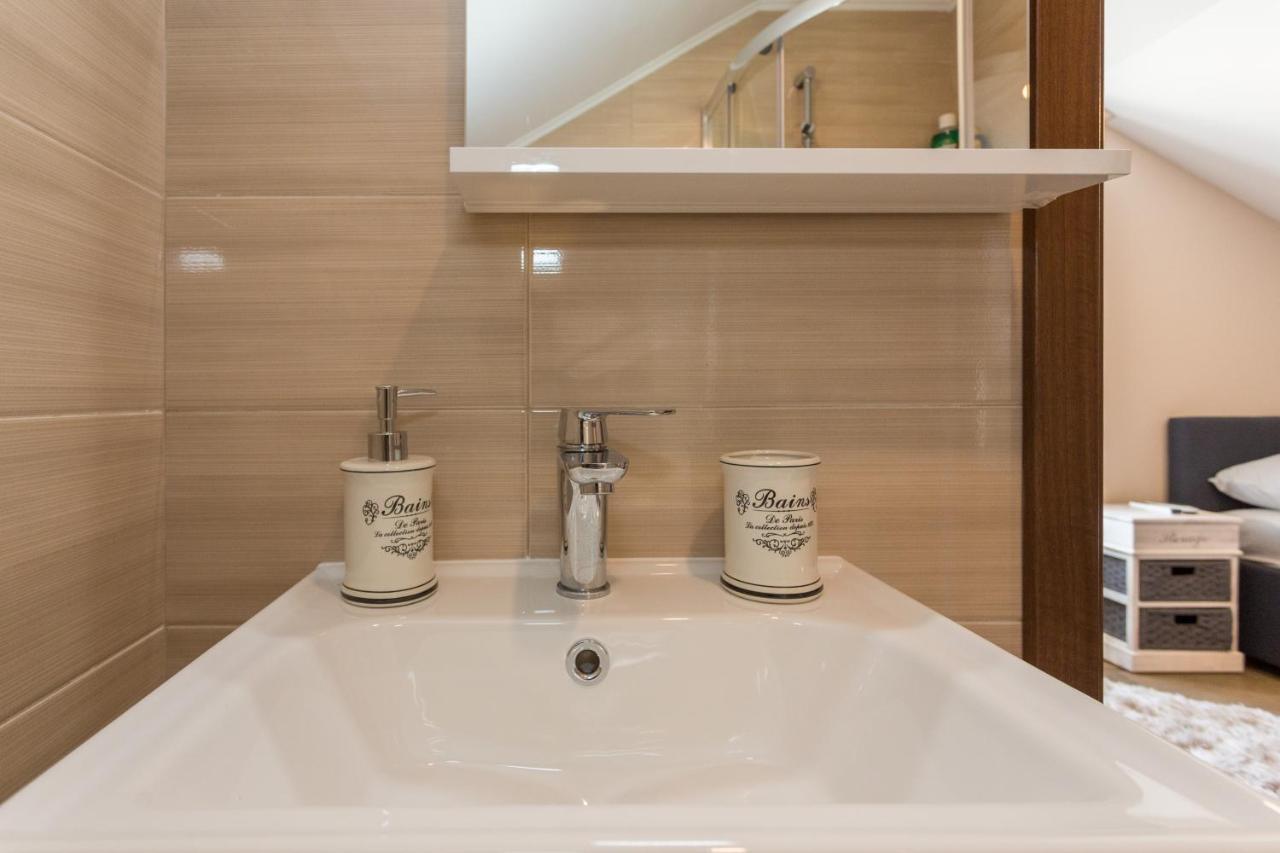 Three Bedroom Spacious Petrunjela Appartement *